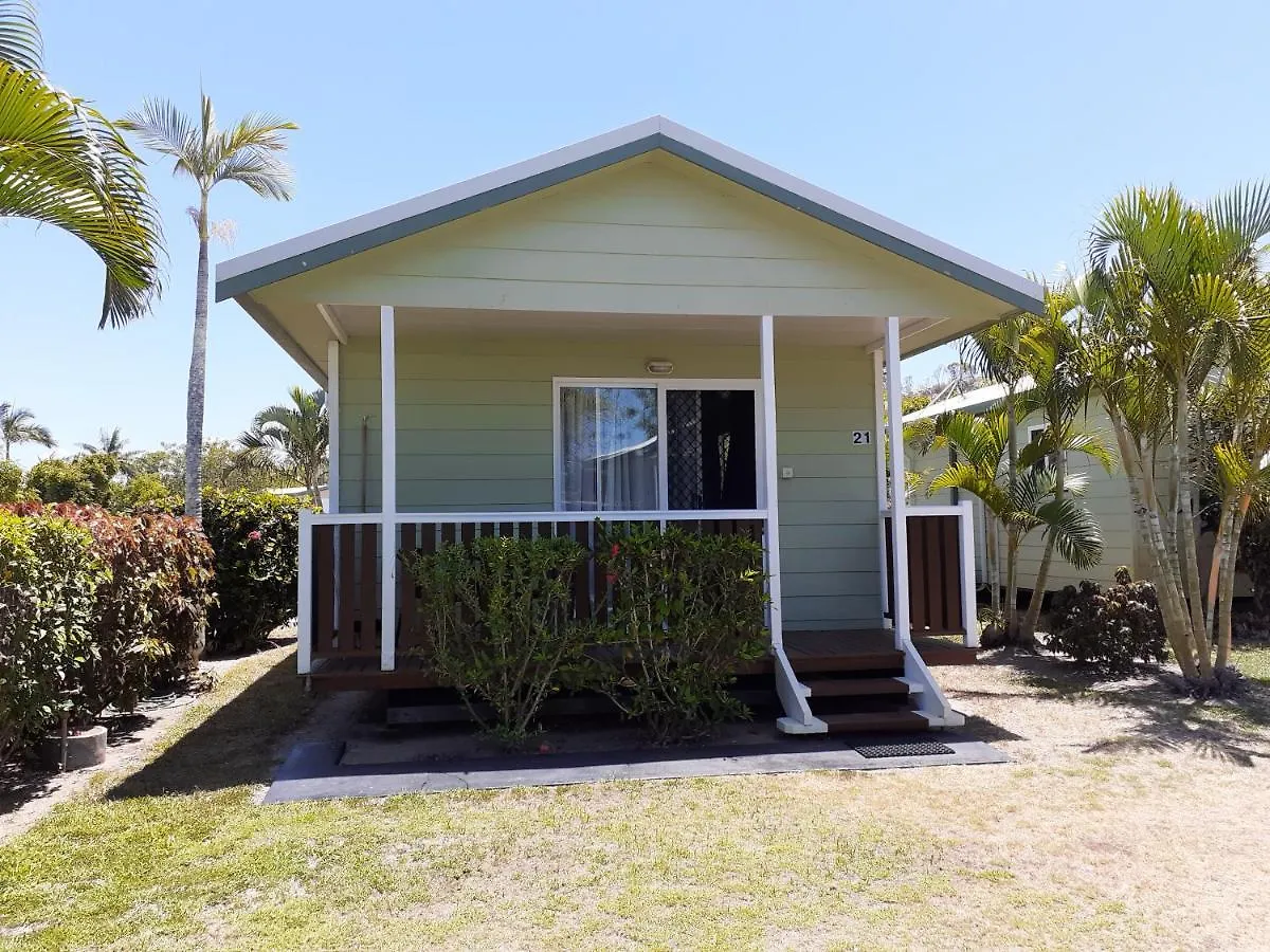 Queens Beach Tourist Village Bowen