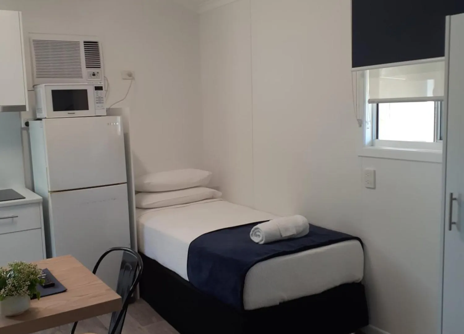 **** Resort Queens Beach Tourist Village Bowen Australia