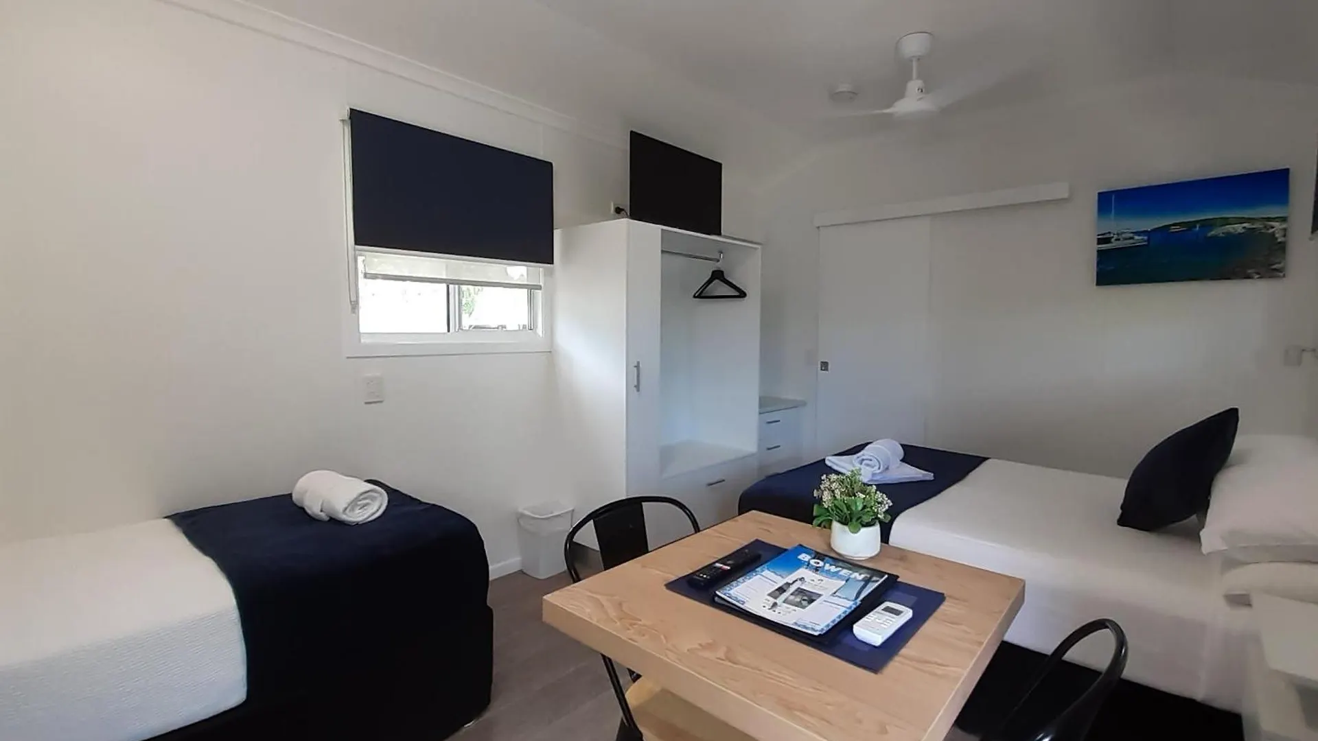 Queens Beach Tourist Village Bowen 4*,  Australia