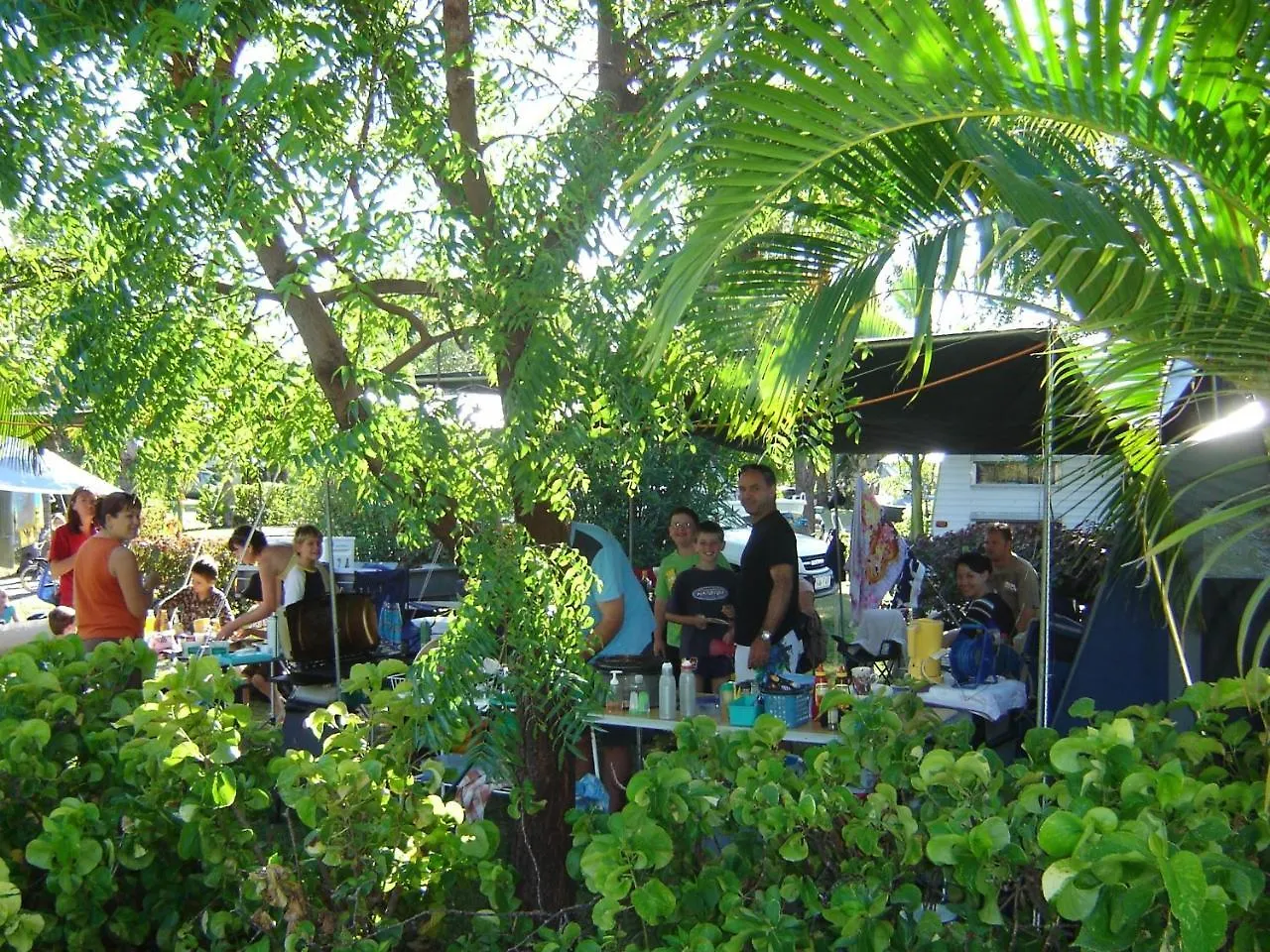 Queens Beach Tourist Village Bowen Resort